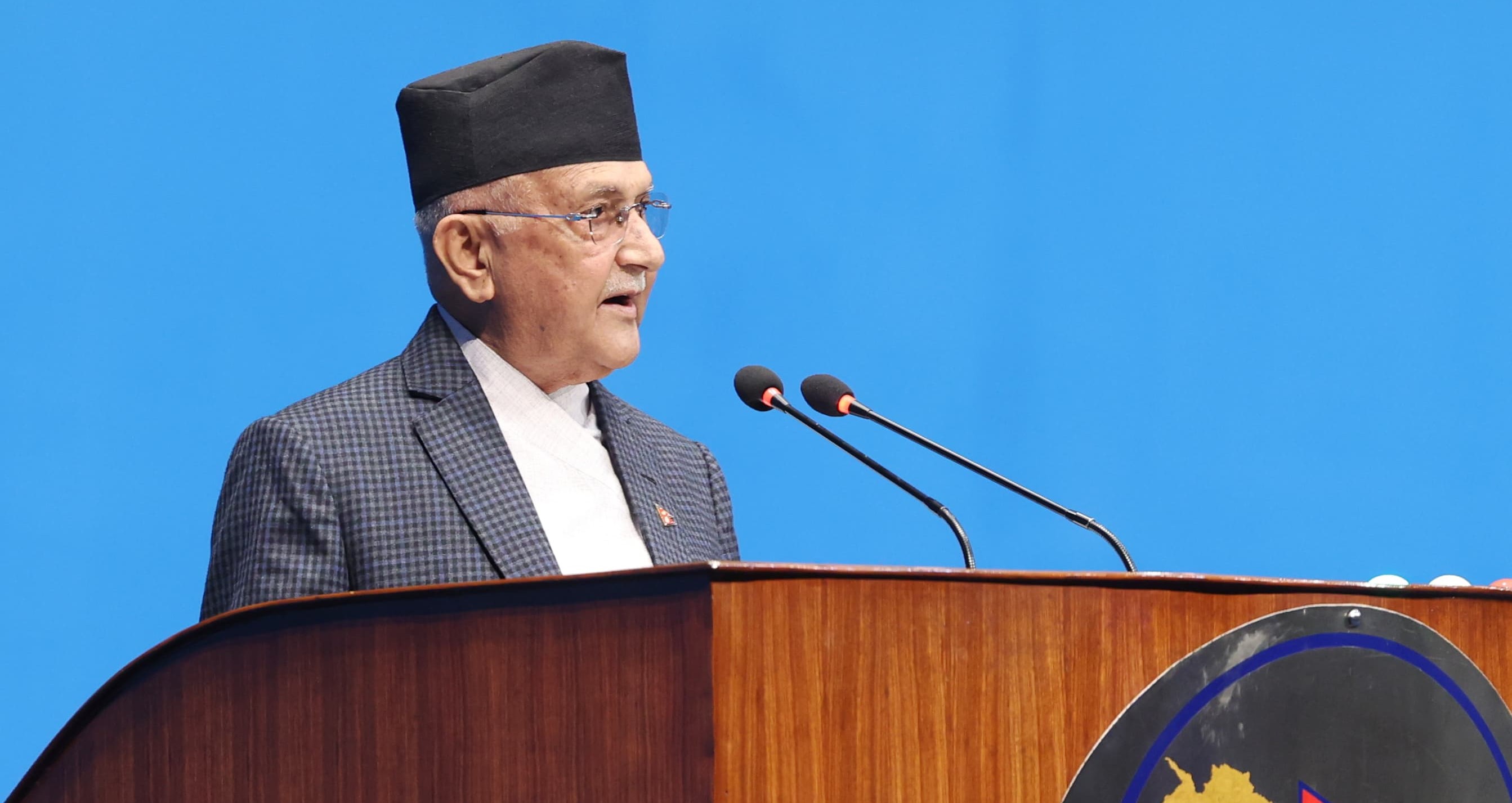 निजामती सेवासहित महत्वपूर्ण विधेययकहरु शीघ्र पारित गर्न प्रधानमन्त्रीको आग्रह