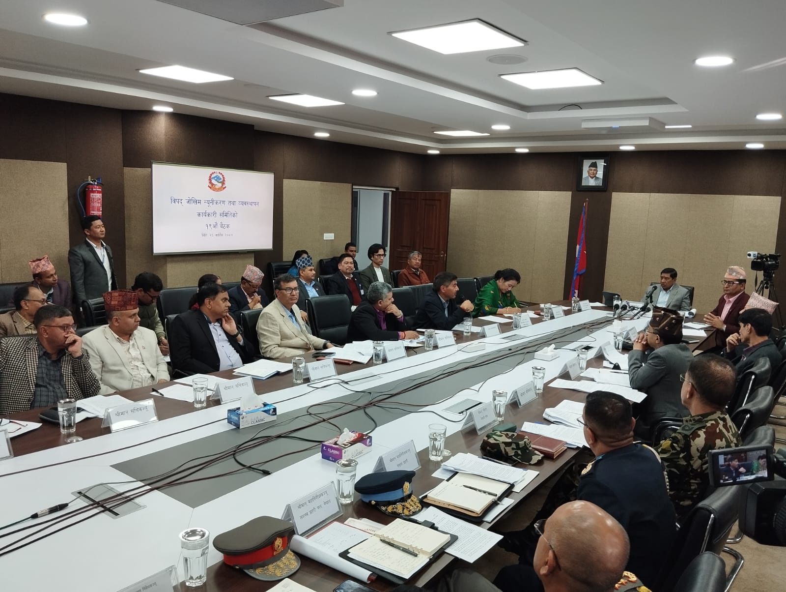 भूकम्प प्रभावितहरूको उपचारका लागि तत्काल विशेष कार्ययोजना बनाउन गृहमन्त्रीको निर्देशन