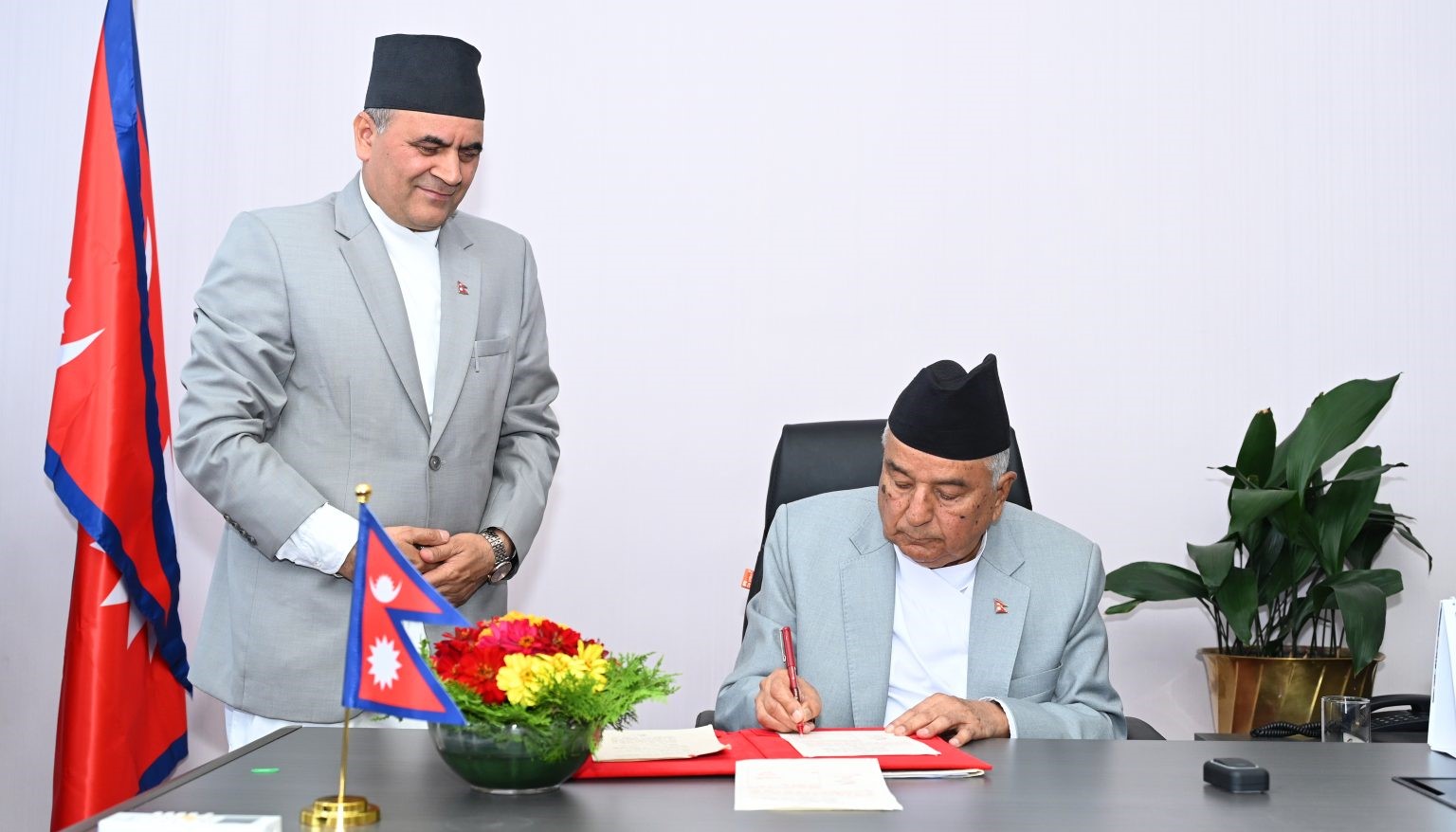 राष्ट्रपतिले जारी गरे मतदाता नामावलीसम्बन्धी अध्यादेश