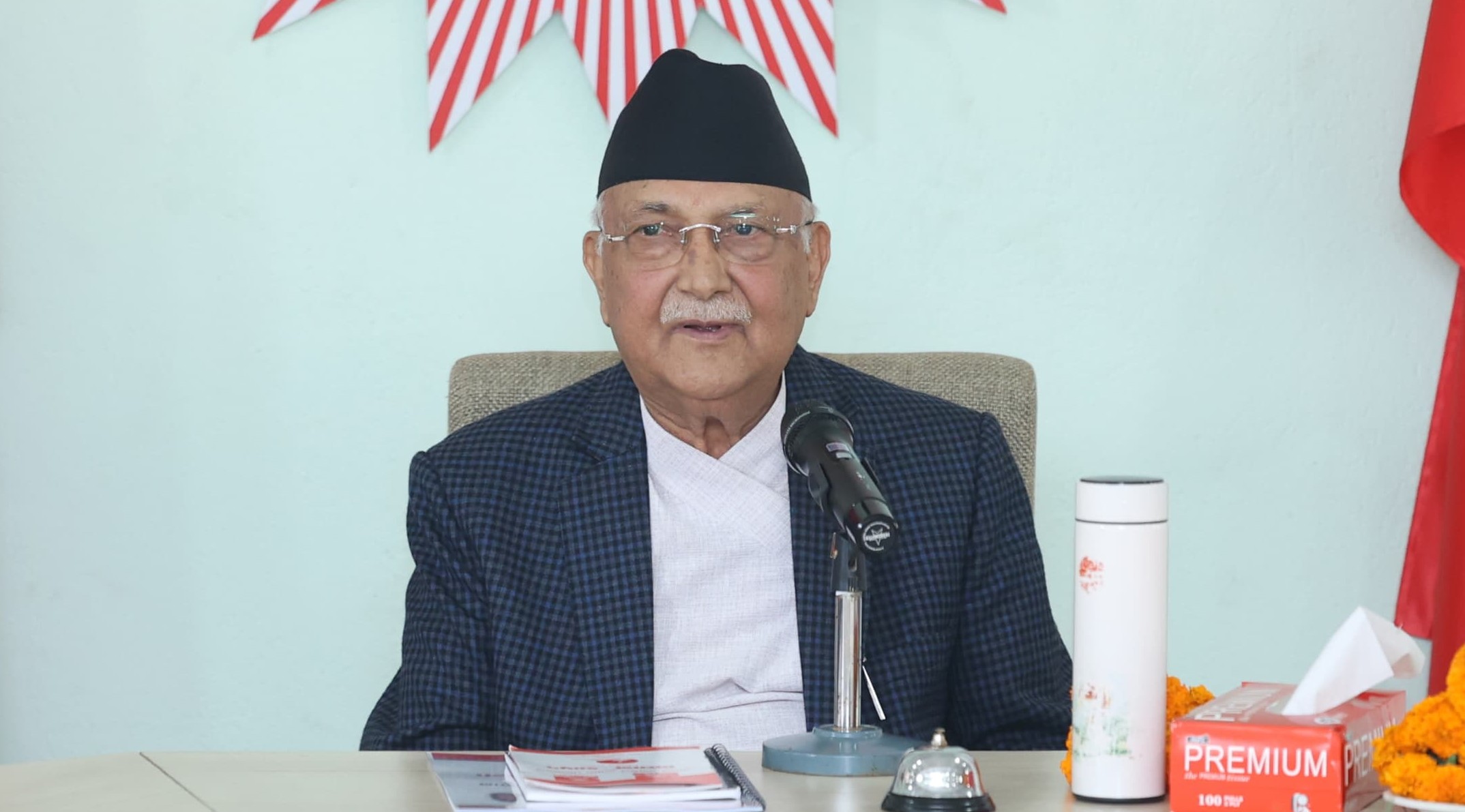 प्रतिष्ठान र संस्थाहरू ठगी खाने भाँडो हुनु हुँदैन : अध्यक्ष ओली