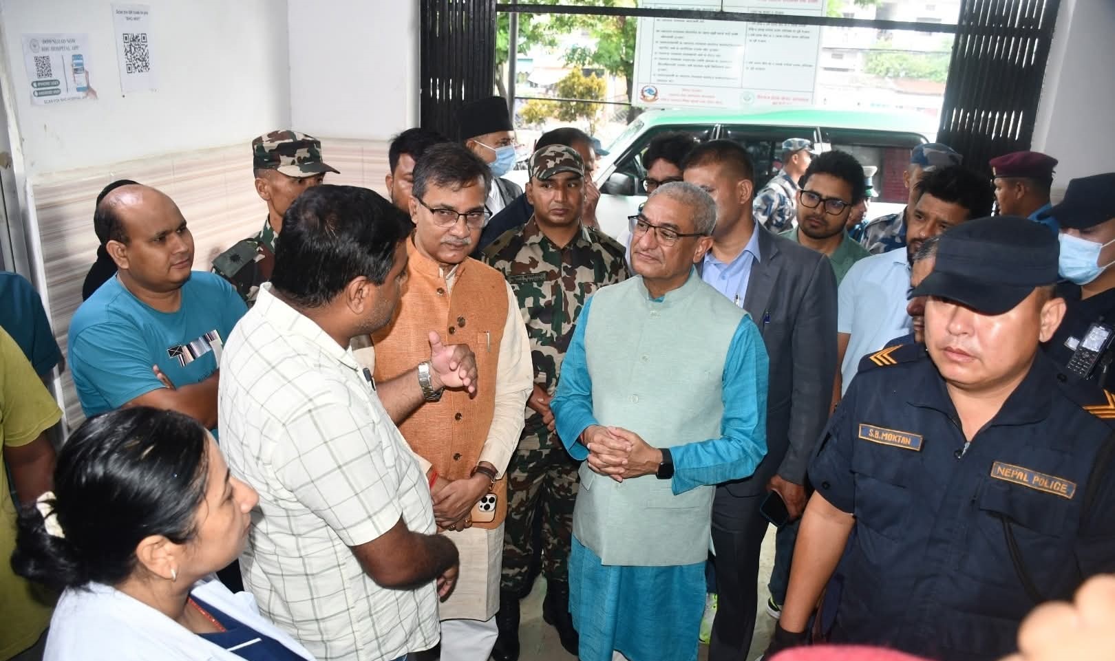 गृहमन्त्री लेखक हैजा प्रभावित क्षेत्रमा