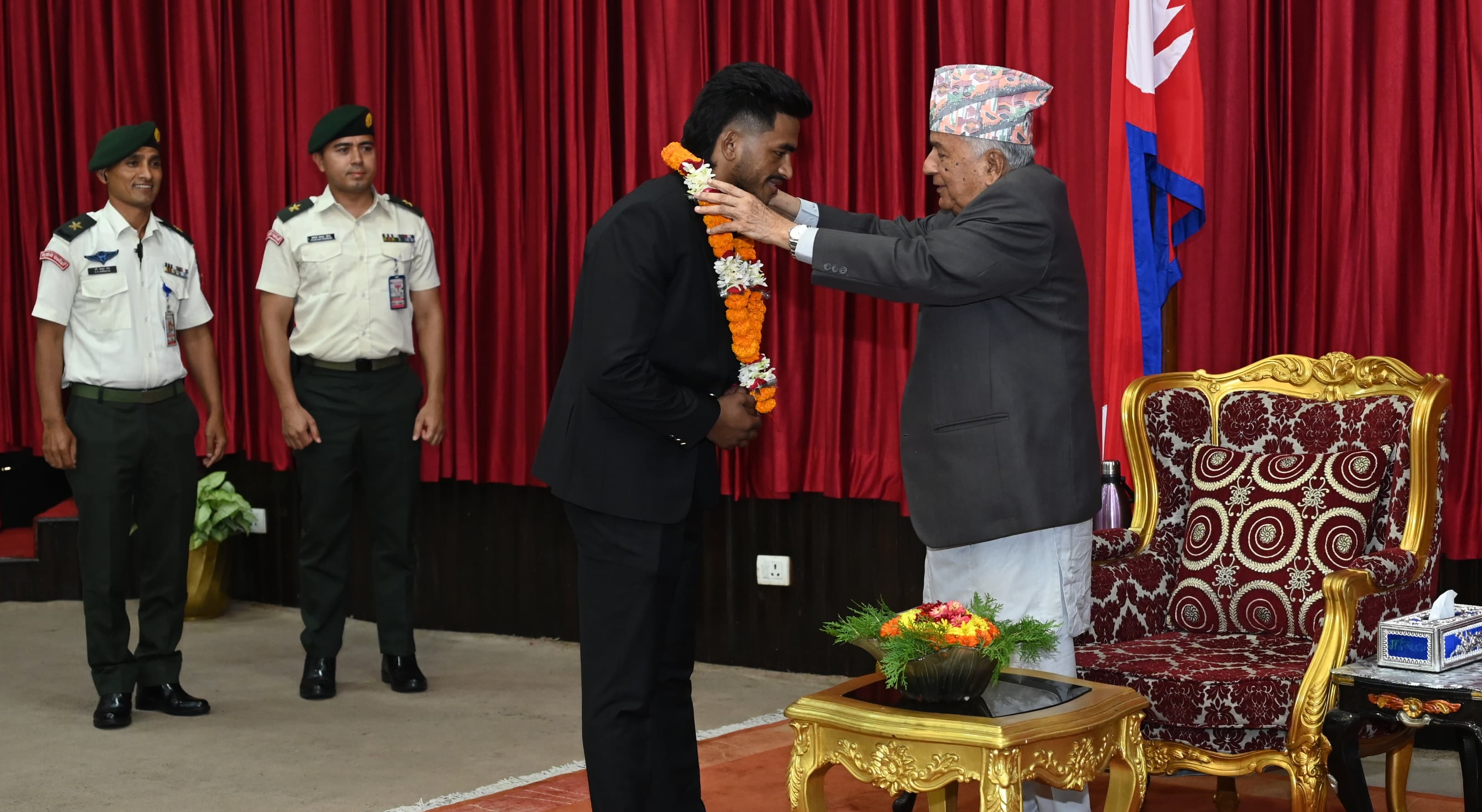 देशलाई विश्वभर चिनाउने खेलाडीको सम्मान गर्न सरकारले ध्यान दिनुपर्छ : राष्ट्रपति पौडेल