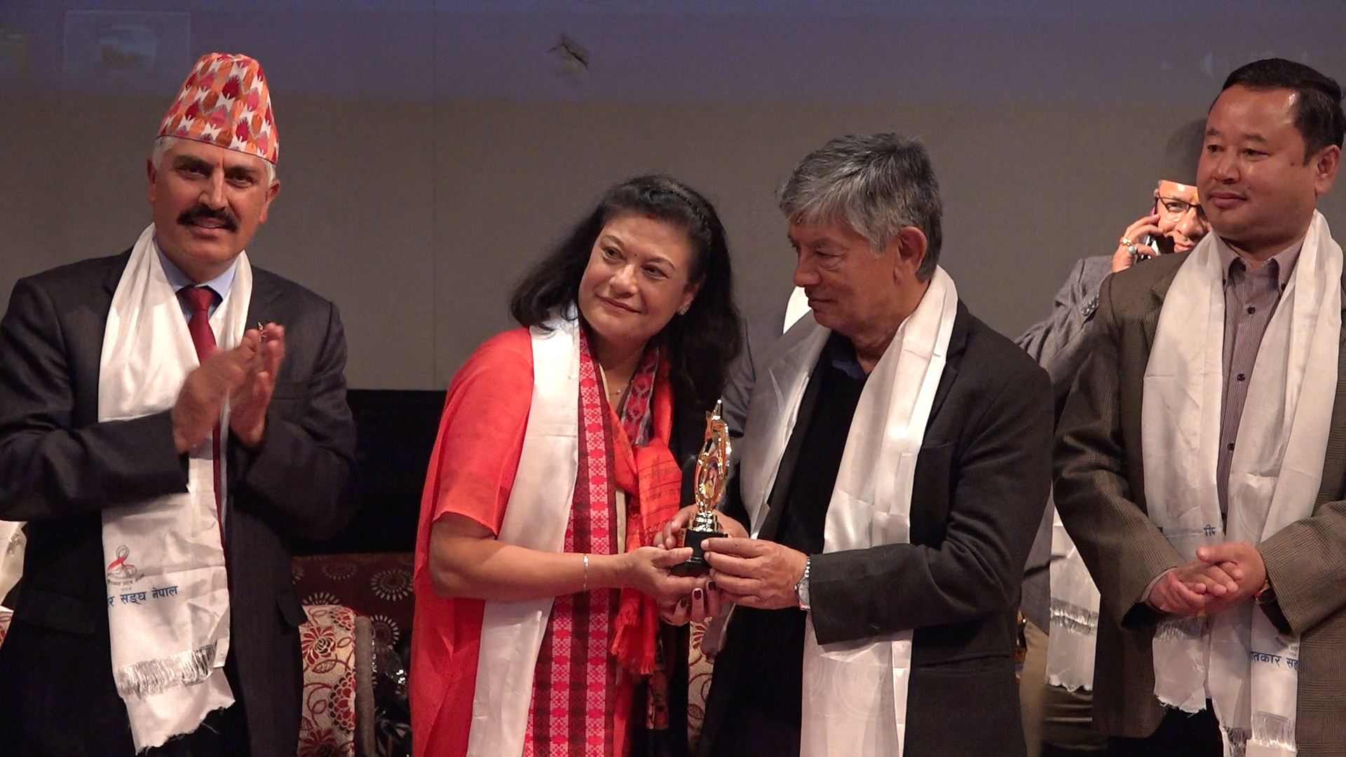 सरलाको ‘ए मेरो मनको राजा’ गीत सार्वजनिक