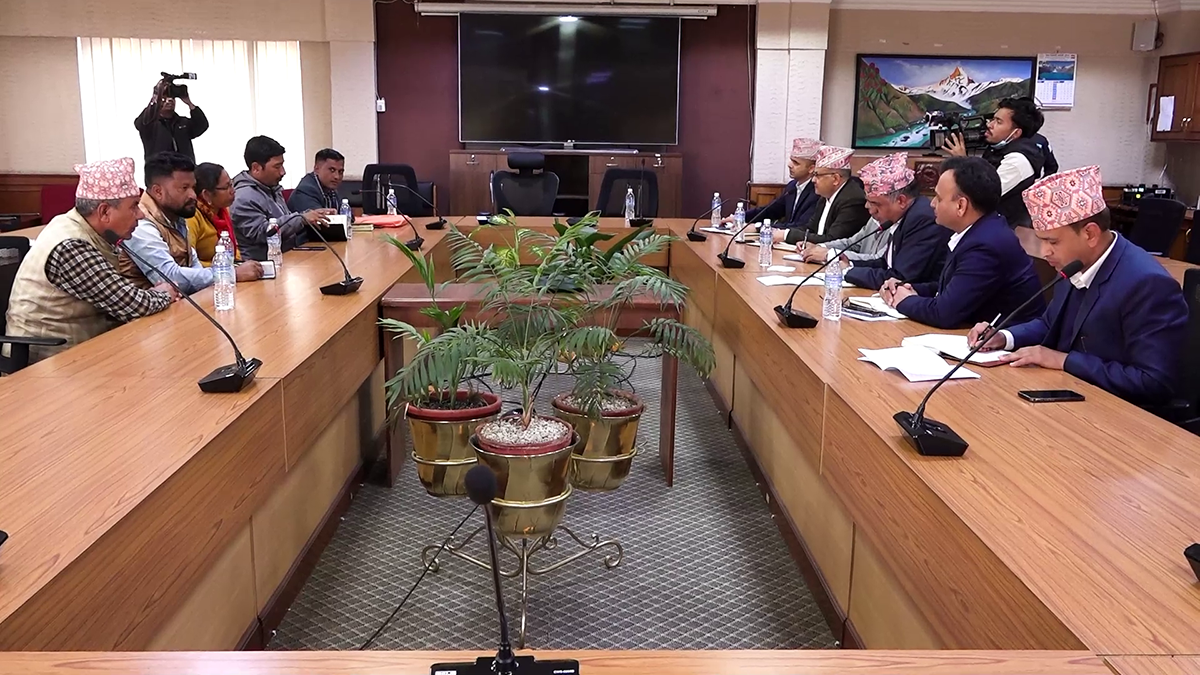 सरकार र लघुवित्तपीडित संघर्ष समितिबीच वार्ता सुरु