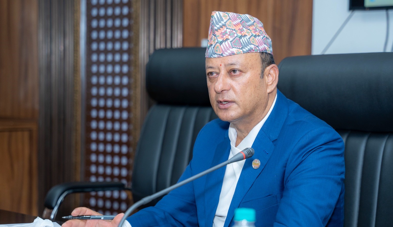 जनताको खेत सुक्दैछन्, गाग्री रित्तिँदैछन अब मन्त्रालय निस्क्रिय बस्दैन : मन्त्री खड्का