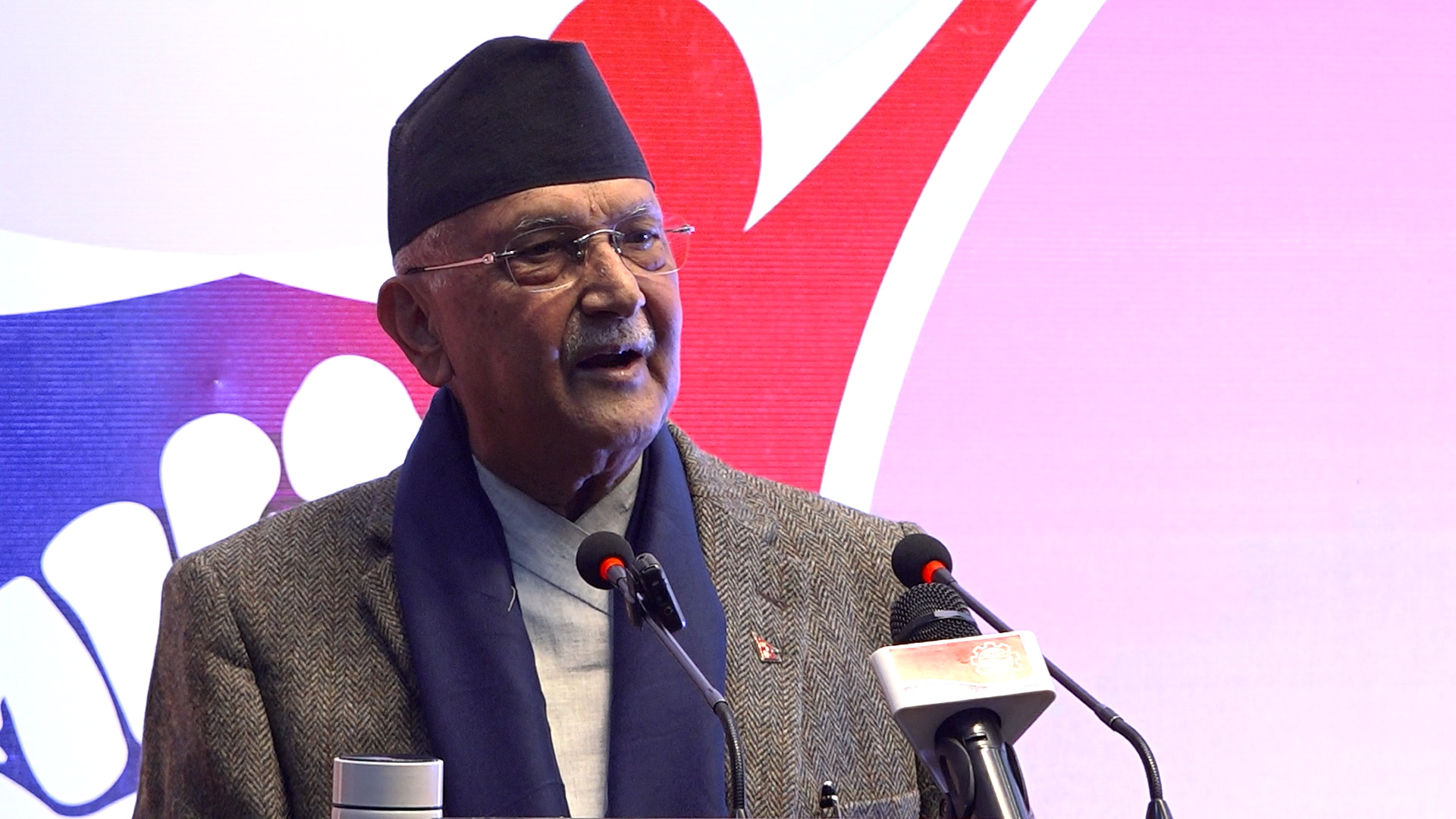 न्यूनतम पारिश्रमिक नदिने अस्पतालहरुलाई कारवाही गर्ने प्रधानमन्त्रीको चेतावनी