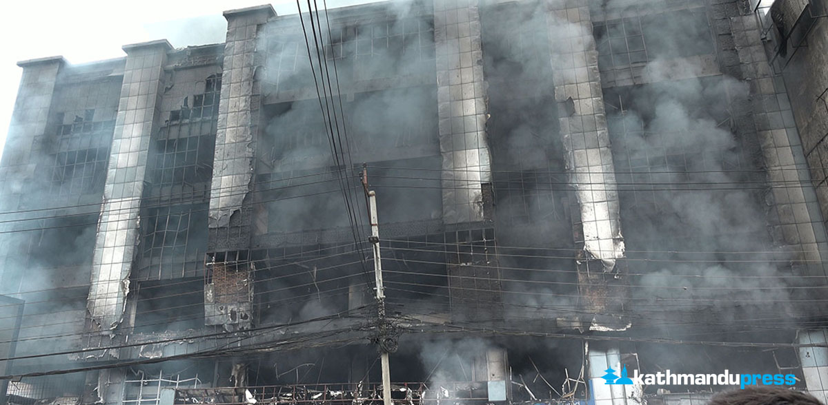 अझै निभेको छैन चुच्चेपाटीस्थित भाटभटेनीको आगो [फोटो फिचर]