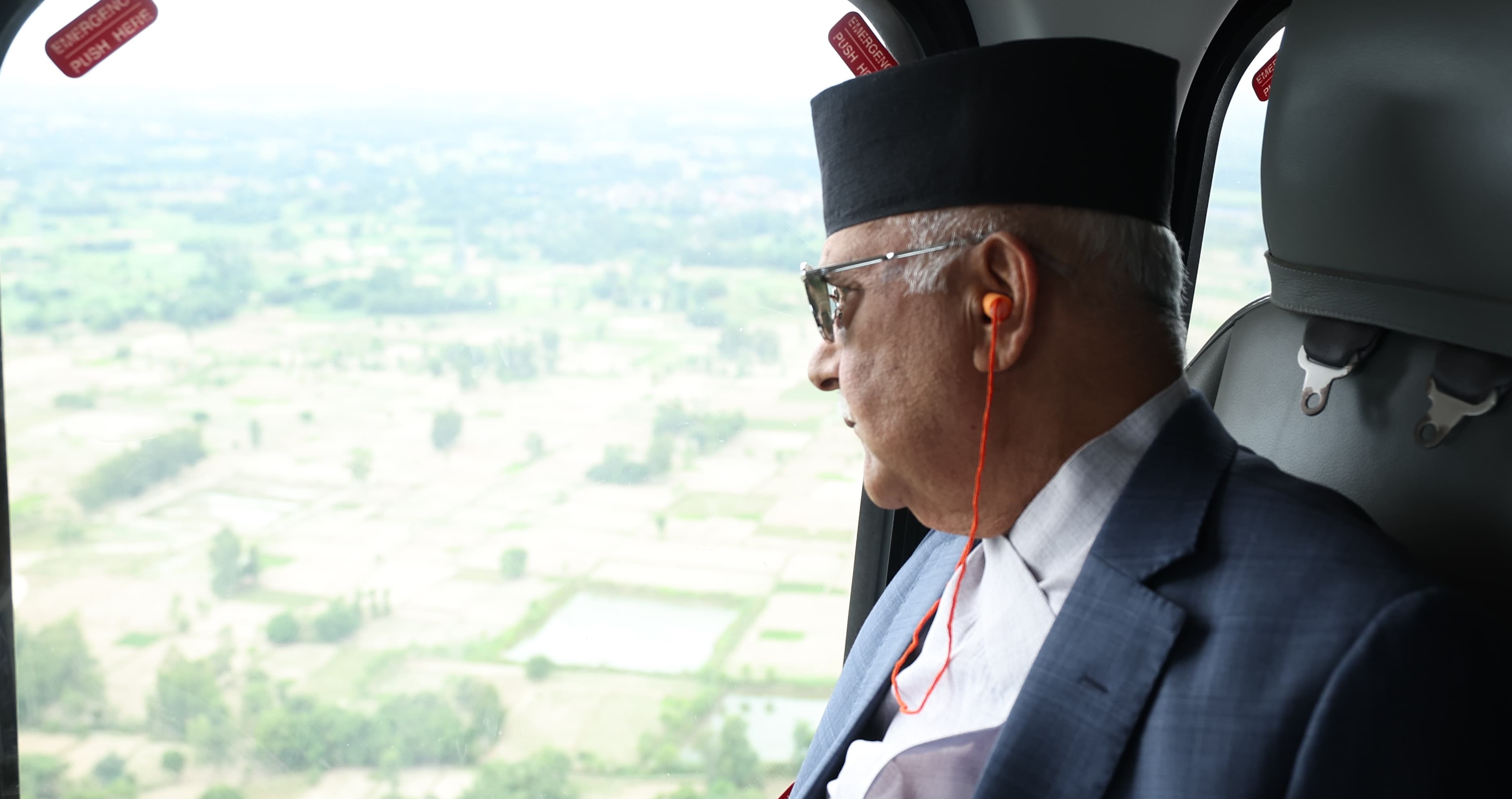 प्रधानमन्त्रीले अवलोकन गरे तराई–मधेसको सुख्खा क्षेत्र 