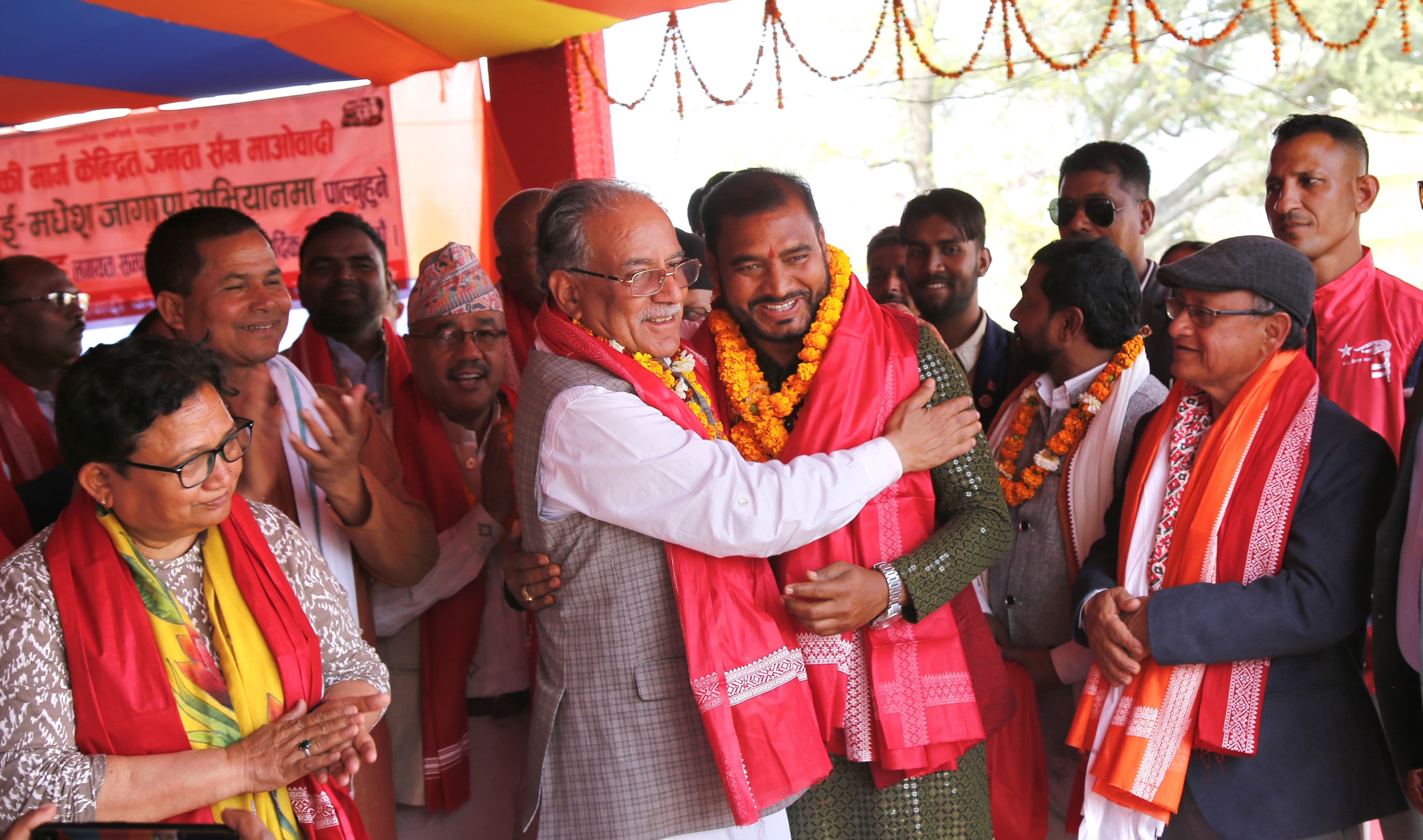 जसपाका नेपालका नेता एवं पूर्व सांसद साह माओवादीमा प्रवेश