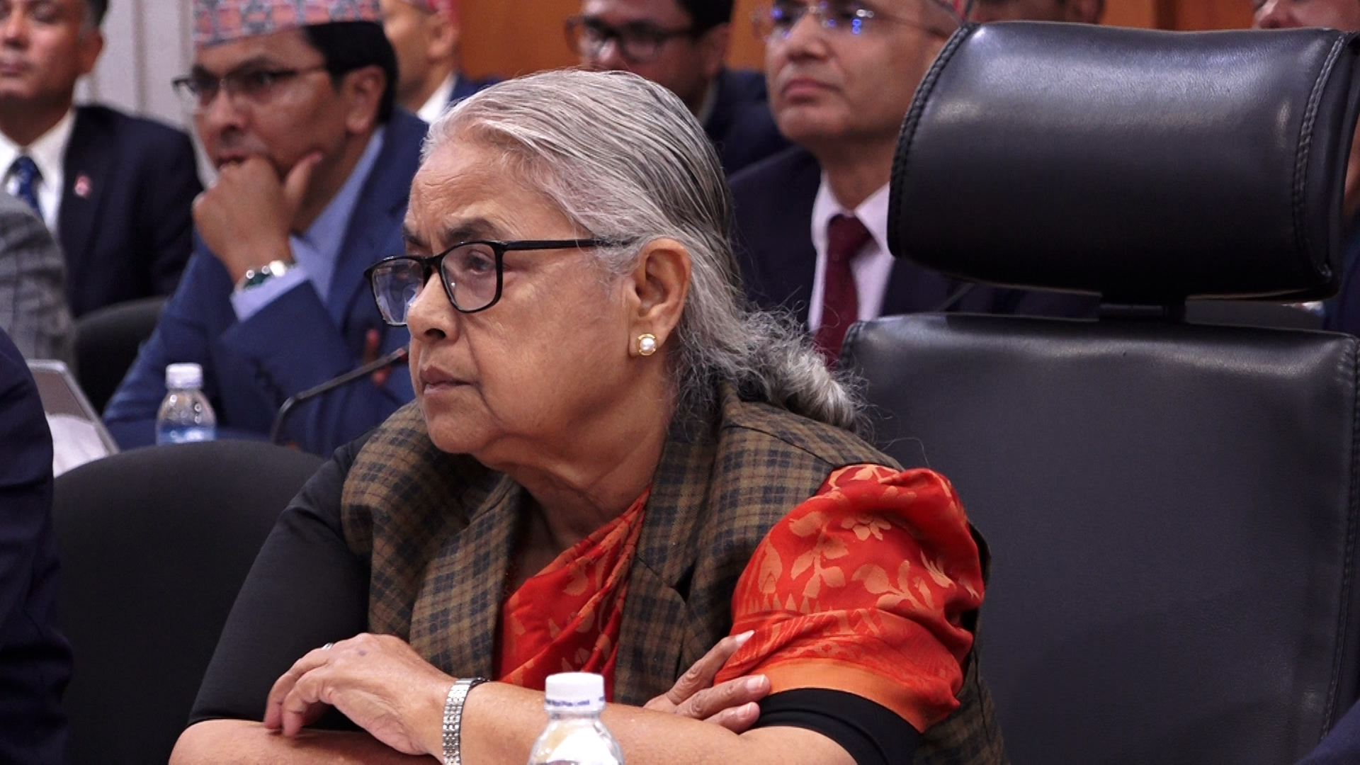 विदेशमा रहेका नेपाली राजदूतहरूसँग प्रधानमन्त्रीले गरिन छलफल