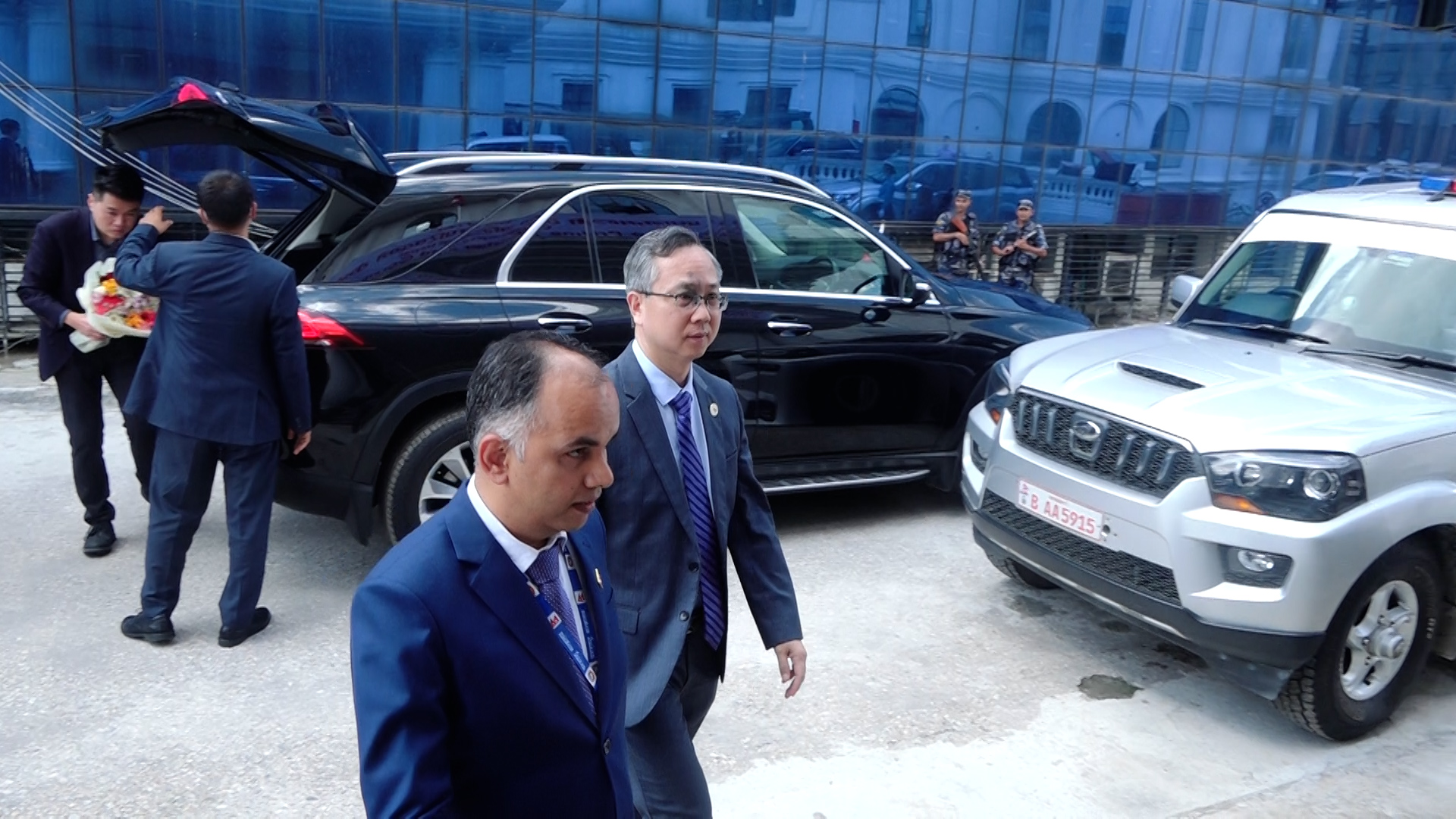 प्रधानमन्त्री कार्कीसँग चिनियाँ राजदूत चेन सोङ्गको शिष्टाचार भेट