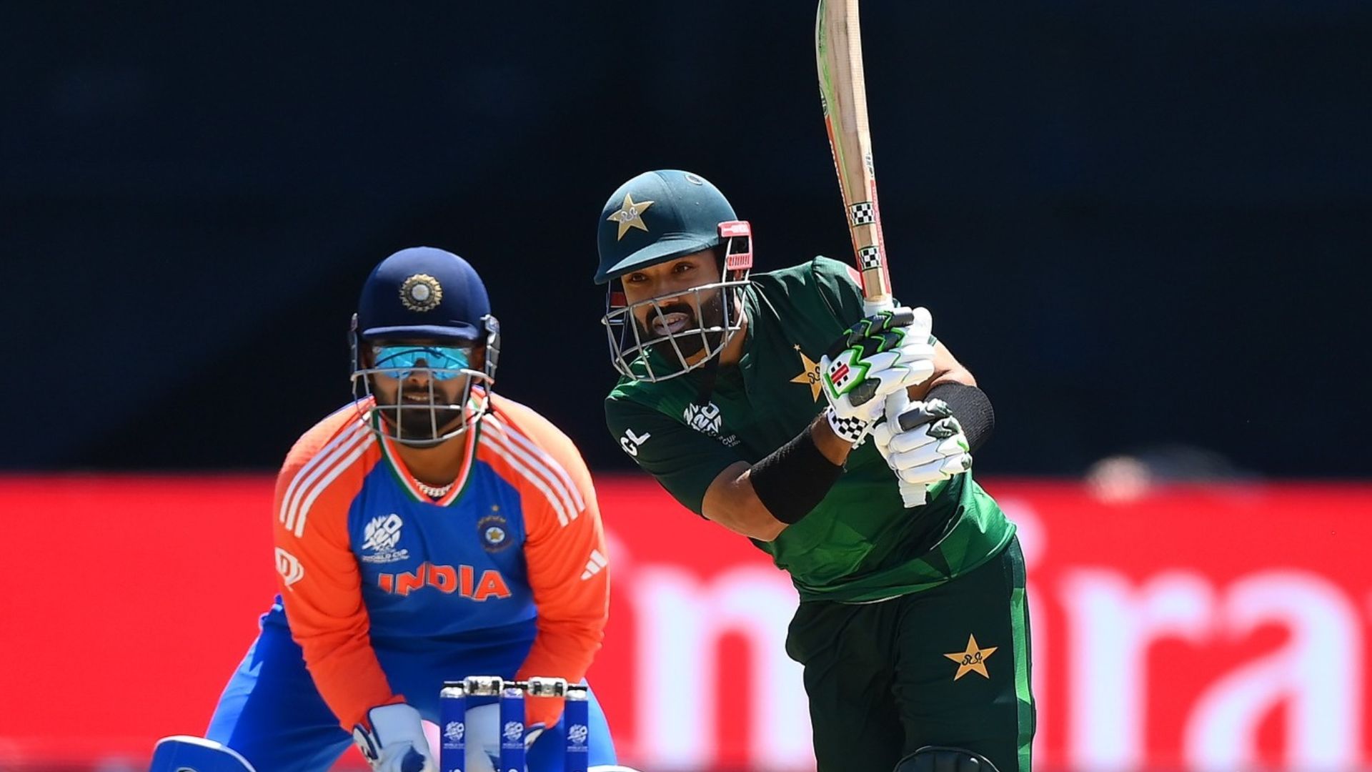 विश्वकप क्रिकेट : भारतद्वारा पाकिस्तान पराजित