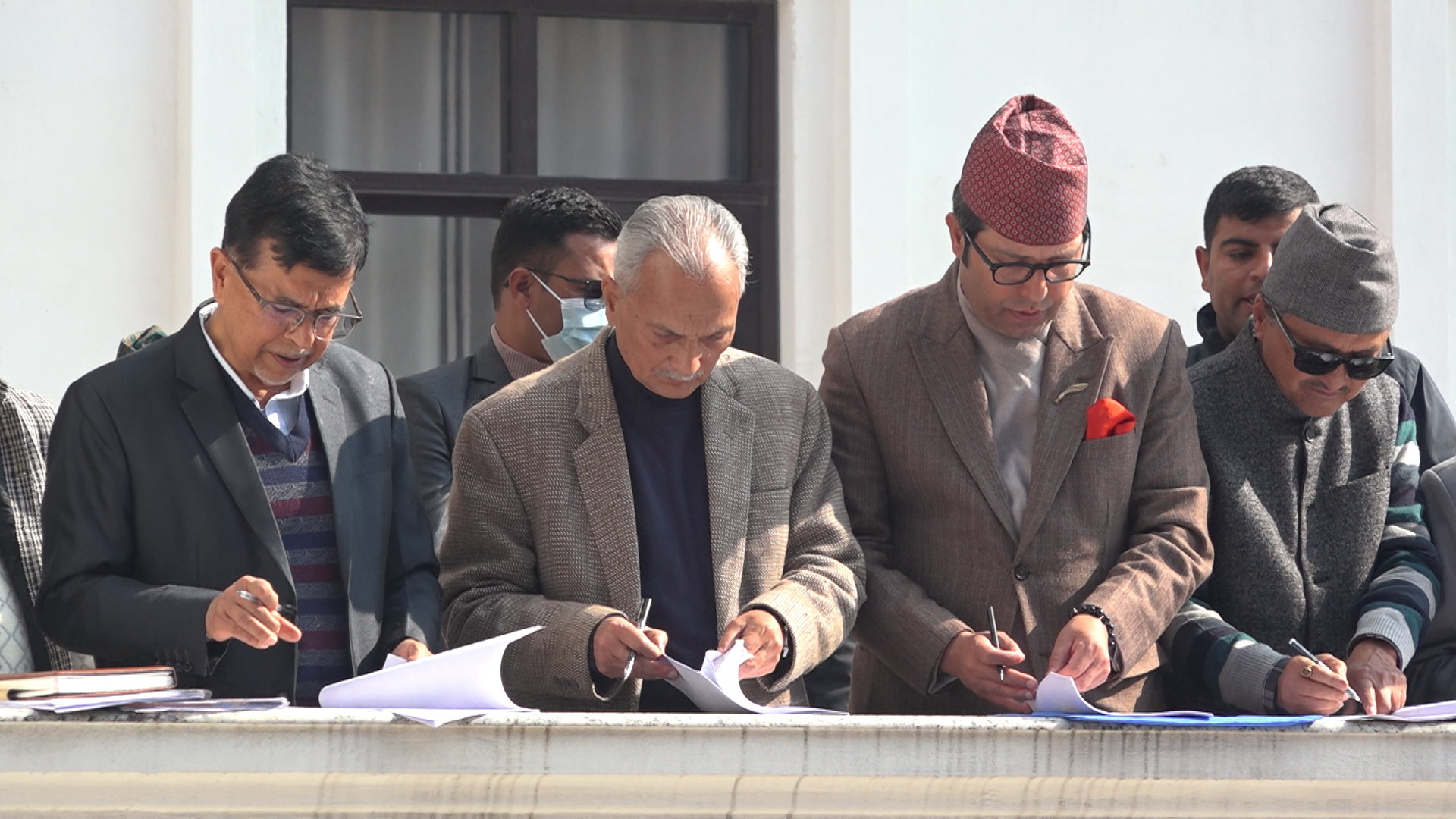 प्रधानमन्त्रीसँग बुढीगण्डकी जलविद्युत परियोजना प्रभावित क्षेत्रका जनप्रतिनिधिहरुको भेट 