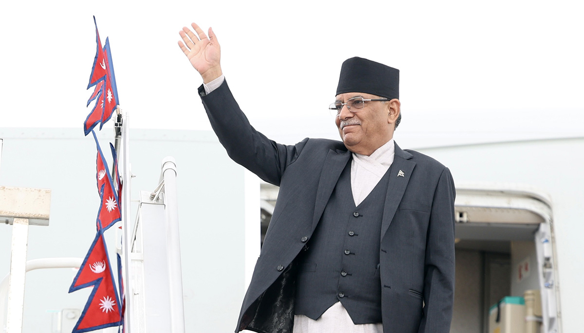 प्रधानमन्त्री दाहाल स्वदेश फर्किए