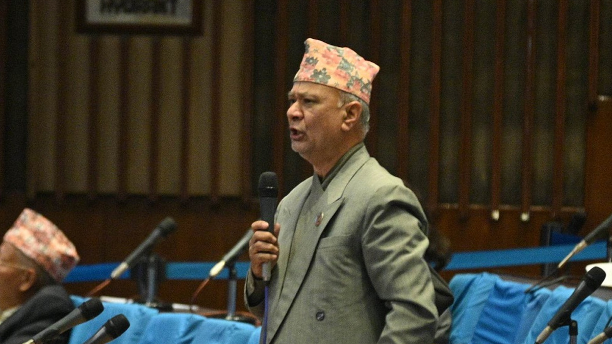 ज्ञानेन्द्र शाहीलाई इतिहास पढेर आउन रघुजी पन्तको सुझाव 