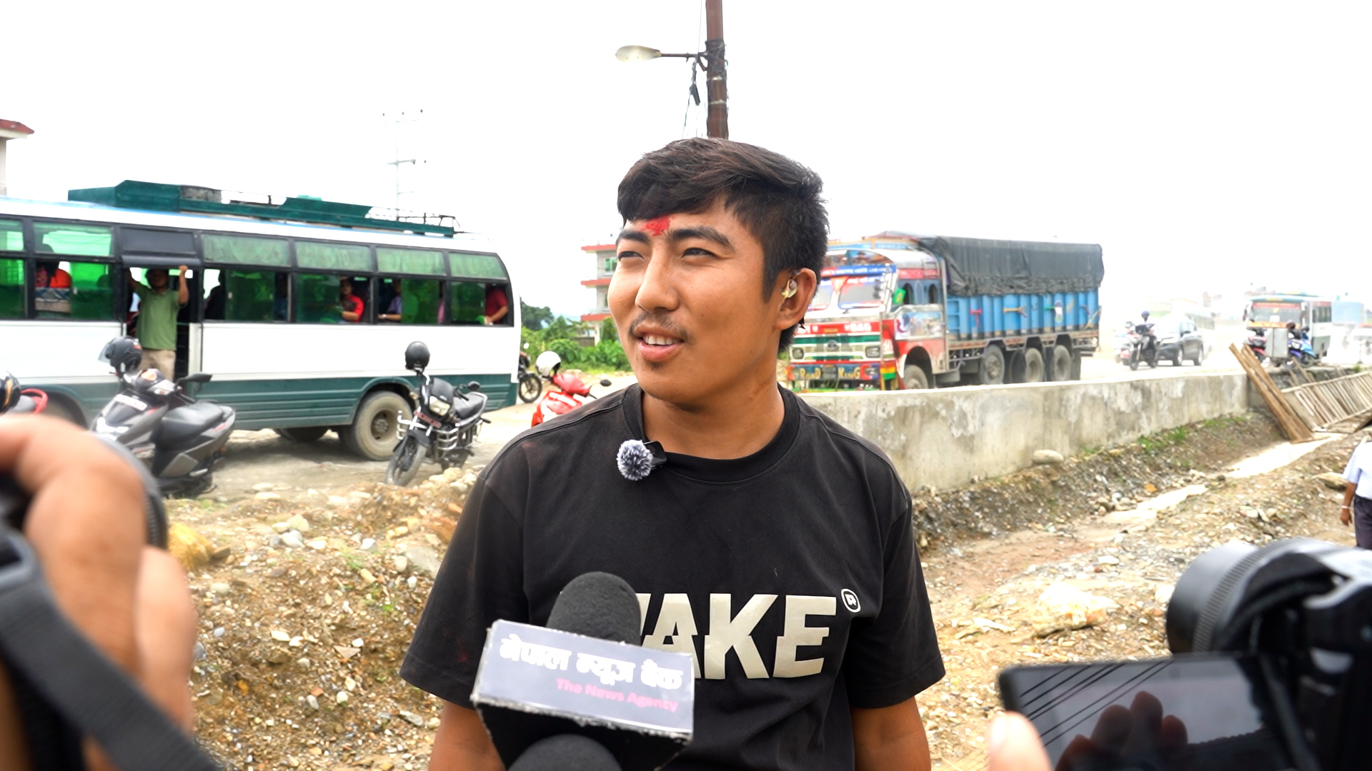 हायु परिवारका सदस्य भन्छन्– ऋण लागेर भागेका होइनौं, बाध्यताले हो 