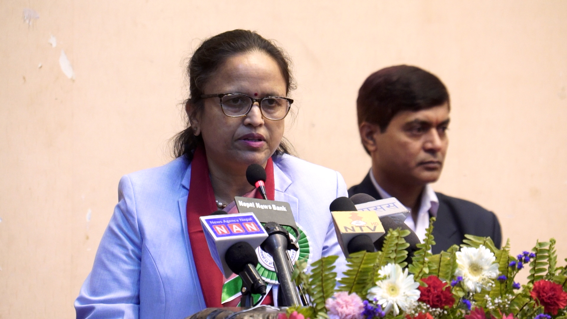 ‘अहिलेको व्यवस्था प्राप्तीको लागि साहित्यिक पत्रकारीताको महत्वपूर्ण योगदान छ’