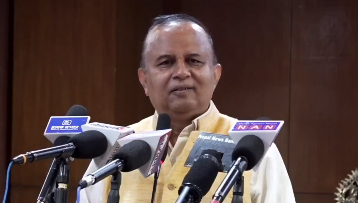 ‘बालेनलाई आदर्श बनाएर समाज अघि बढ्दैन’