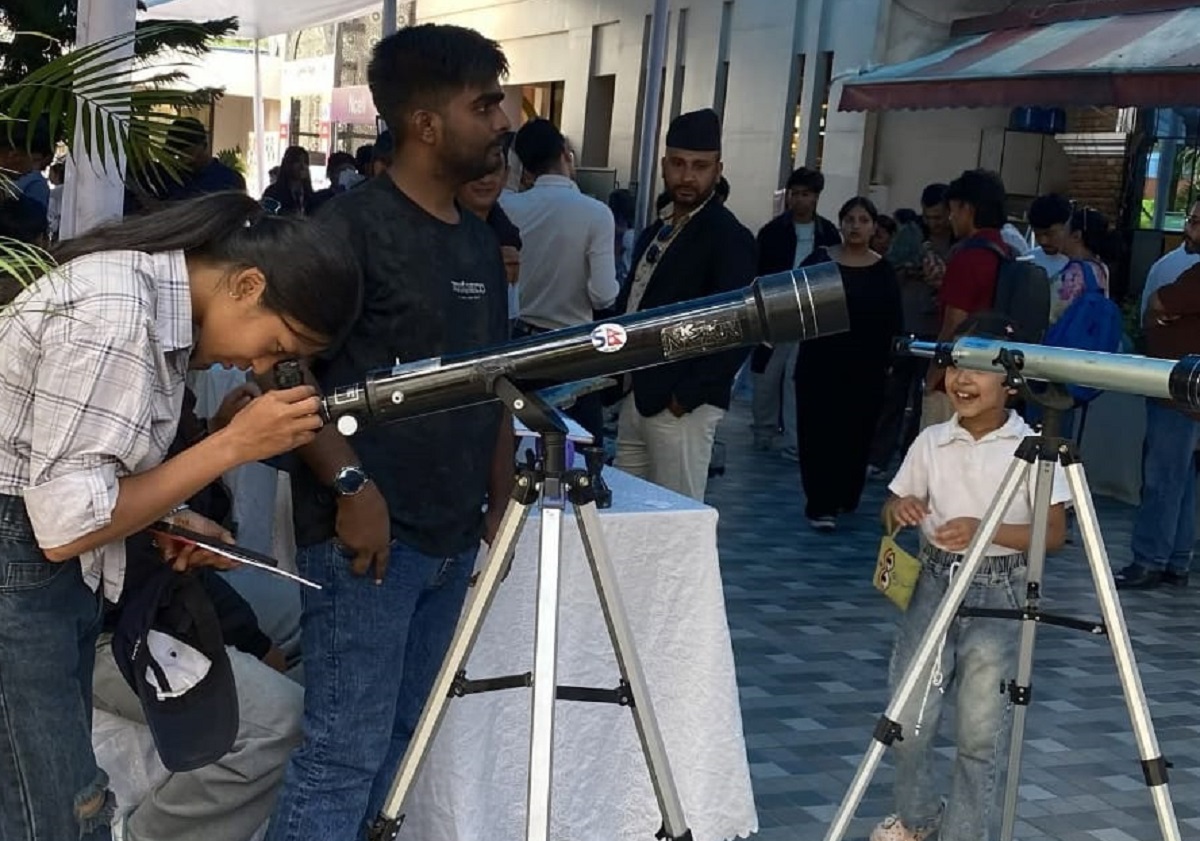 सनवे कलेज इनोभेसन फेस्टमा एआई र रोबोटिक्समा आर्कषण
