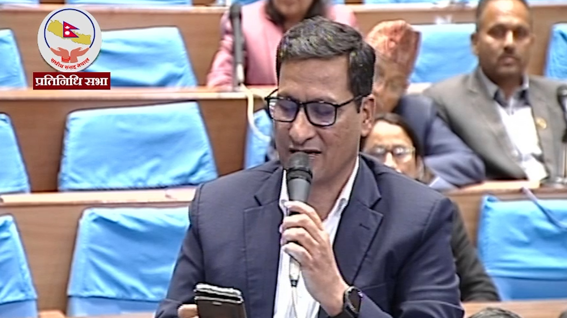 उखु किसानहरुको आवाज र मागप्रति सरकार गम्भीर देखिएन् : सांसद बस्नेत