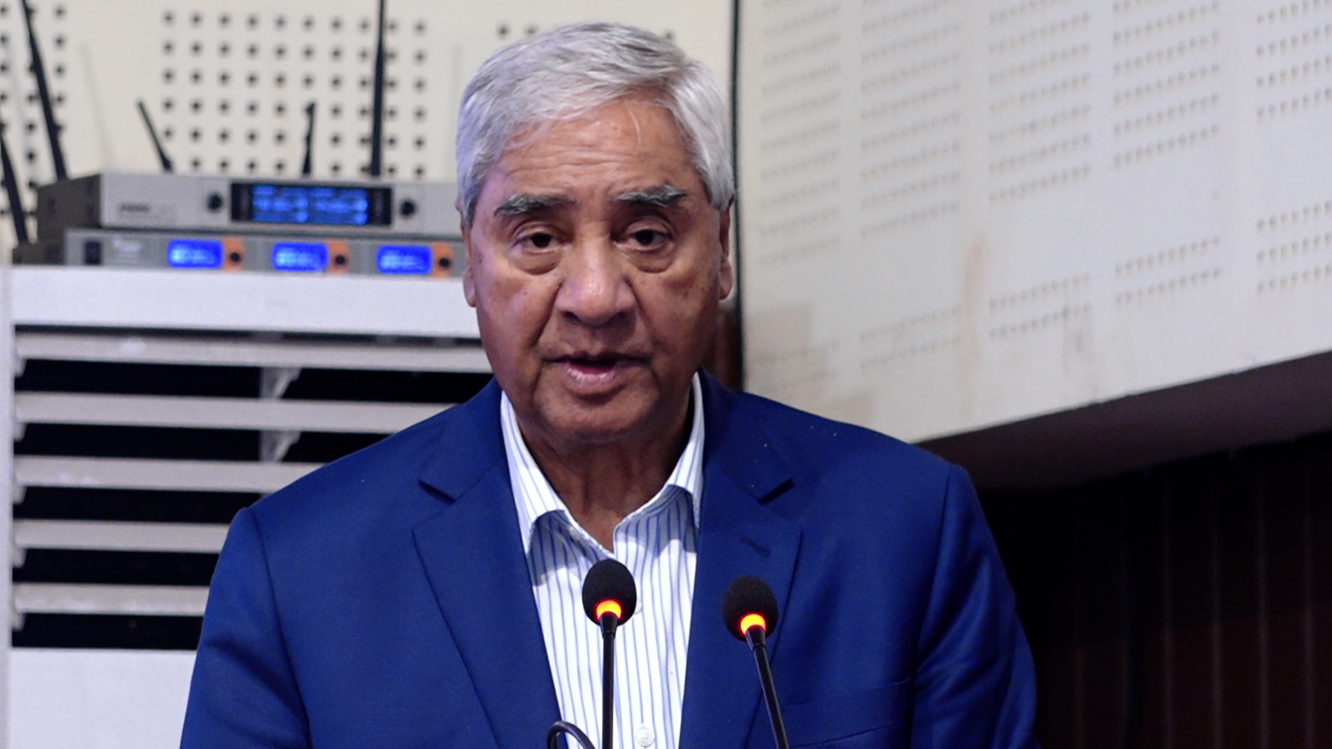 सभापति देउवासहित कांग्रेस नेताहरु सहमतिका लागि छलफलमा जुट्दै