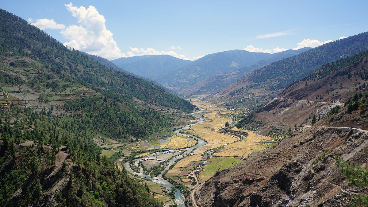 सिञ्जामा खस पात्रो लागु