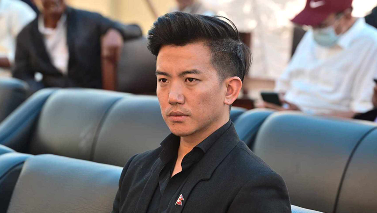 ओली समूहमा नहटेपछि स्वतन्त्र केन्द्रीय सदस्य लड्दै सुहाङ