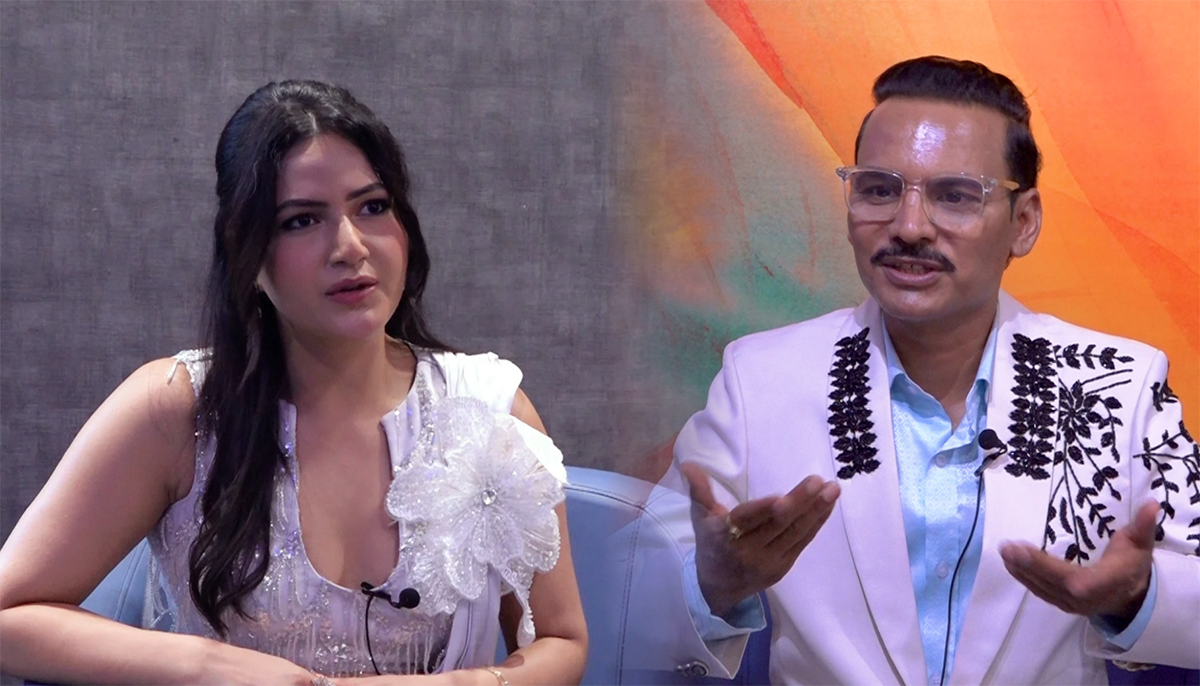 केदार र वर्षा भन्छन्- ‘माग्ने राजा’ले देशको वास्तविकता बोलेको छ