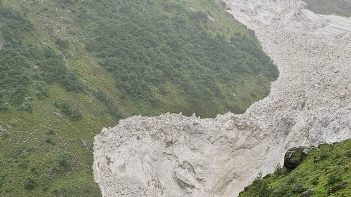 मुस्ताङको कोबाङमा हिमपहिरो, बोक्से खोला थुनियो