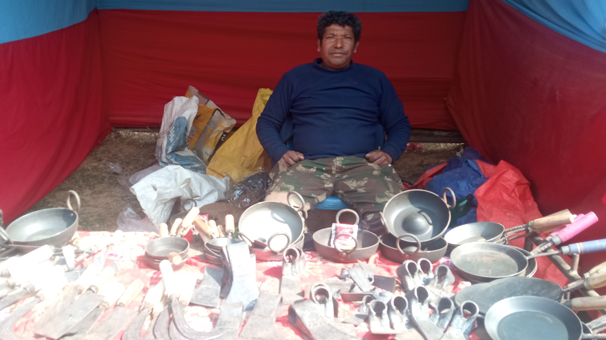 आरन व्यावसायीलाई कोइला अभाव