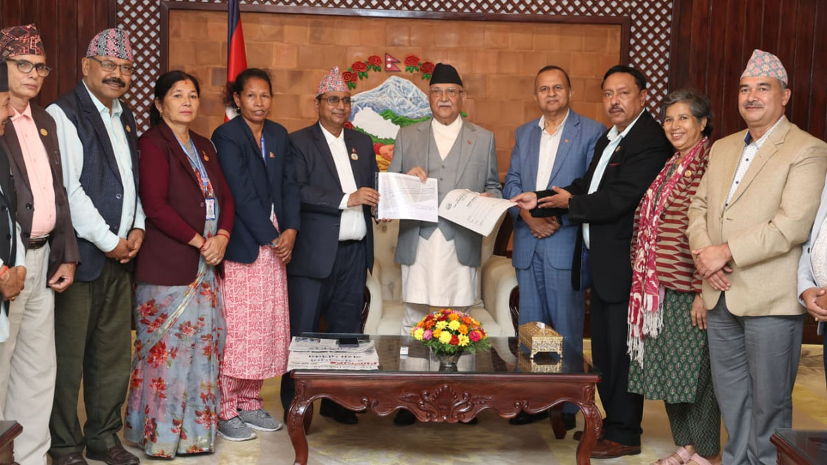 प्रधानमन्त्रीलाई टरीगाउँ विमानस्थल स्तरोन्नतिका लागि आग्रह