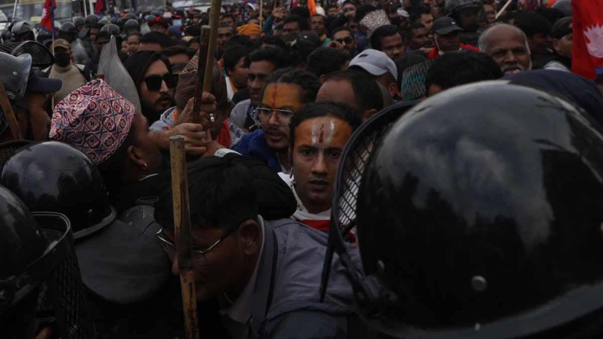 धर्मगुरु आचार्य श्रीनिवास गौशालाबाट पक्राउ