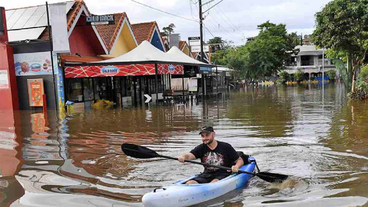 अष्ट्रेलियाको मेनिन्डीमा व्यापक बाढी