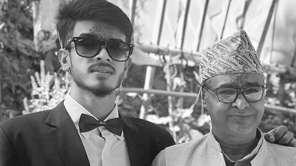 बाबु र भाइको हत्या गरेर फरार मिलनले गरे आत्मसमर्पण