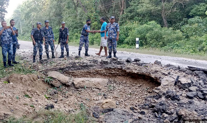 बाँकेस्थित पूर्व-पश्चिम राजमार्गमा विस्फोट