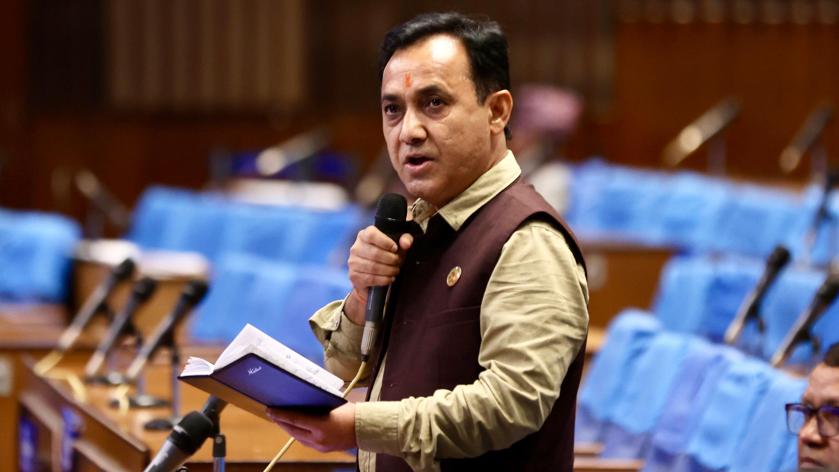 प्रधानमन्त्रीसँग कांग्रेस महामन्त्री शर्माले मागे जवाफ