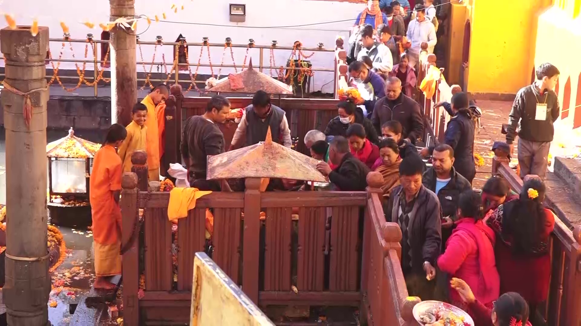 हरिबोधनी एकादशीबाट सुरु मेलाको अन्तिम दिन, बुढानीलकण्ठमा भक्तजनको घुइँचो
