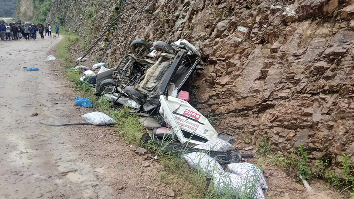 चन्द्रागिरिमा कार दुर्घटना हुँदा दुईजनाको मृत्यु