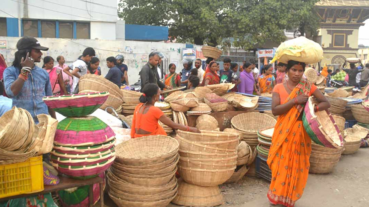 तराईमा छठको रौनक, बजारमा बढ्यो चहलपहल