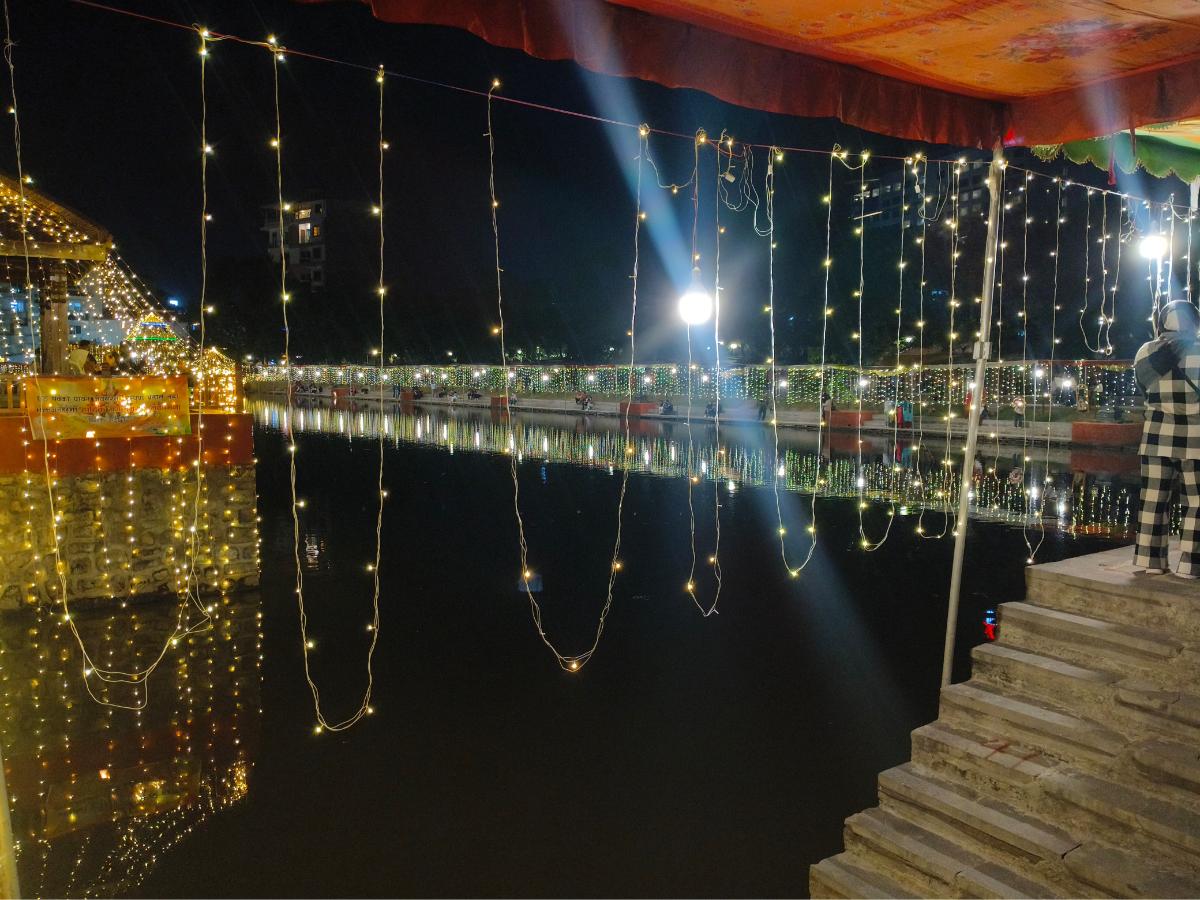 chhath-(1)-1730903696.jpg