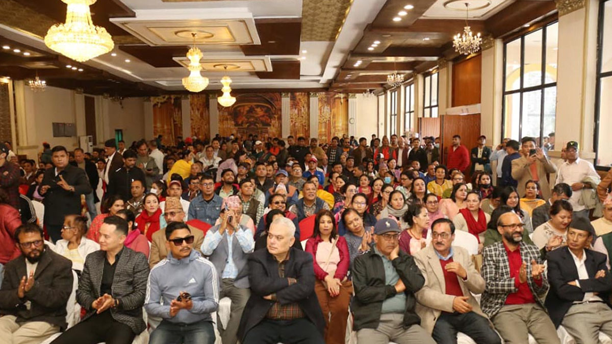 नियमित महाधिवेशनको दबाब दिन अनुपम फुडल्याण्डमा कांग्रेस संस्थापन पक्षको भेला 