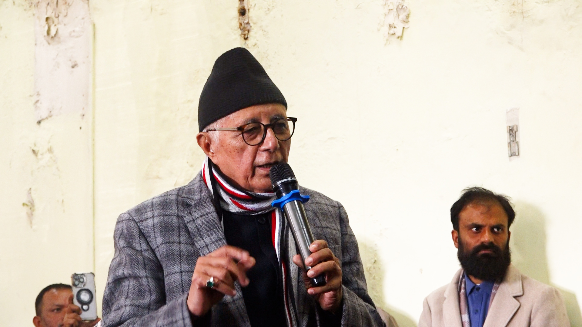 कुनैपनि पदाधिकारी वा व्यक्तिलाई विशेष महाधिवेशन बोलाउने अधिकार छैन : डा. कोइराला