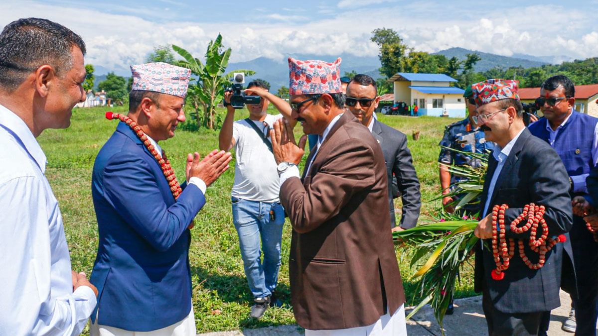 ऊर्जामन्त्री खड्का गृह जिल्लामा