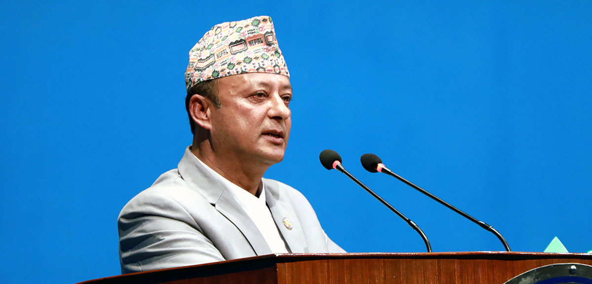 पूर्व ऊर्जामन्त्री दिपक खड्का पक्राउ