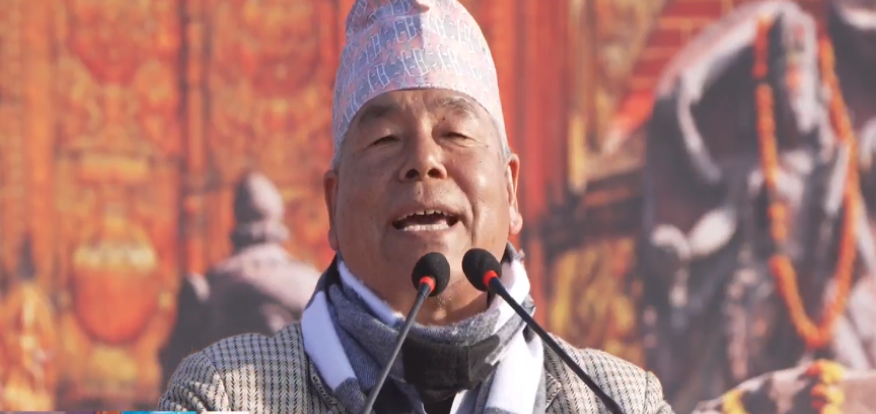 नेपालको संविधान अहिले कोमामा पुगेजस्तो भएको छ : देव गुरुङ