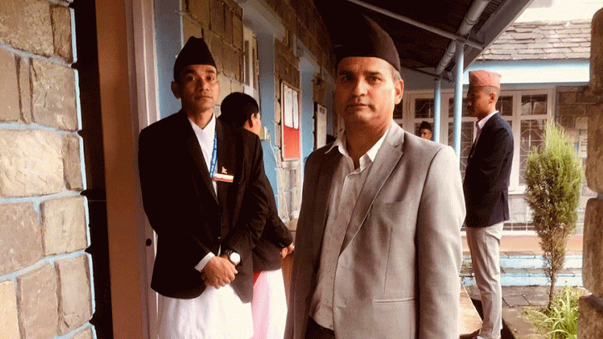 सर्वोच्चको आदेश विपरित देवकोटालाई संसद् प्रवेशमा रोक