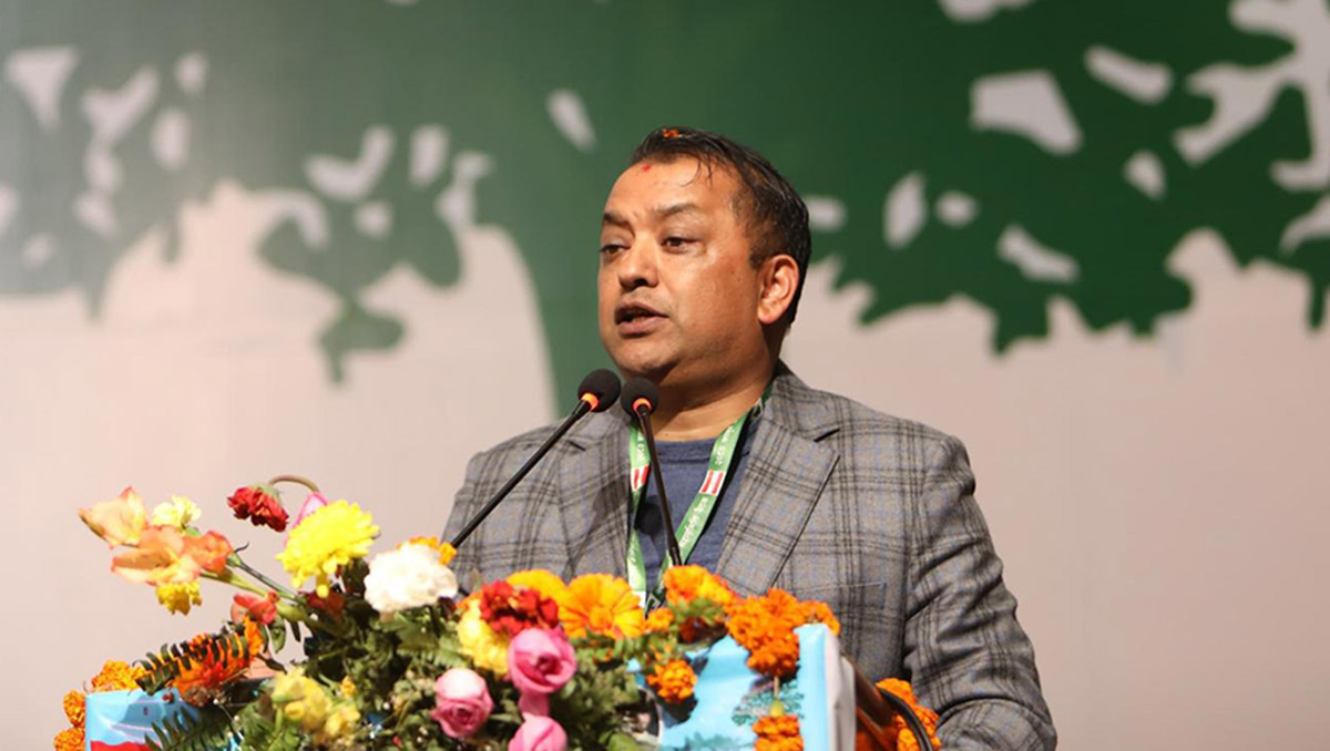 ‘काम गर्न नसक्ने मन्त्रीलाई विश्राम दिऔं, दाग लागेको मन्त्रीलाई घर पठाऔं’
