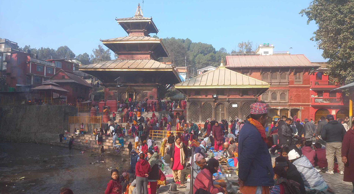 गोकर्णेश्वरमा तीर्थ श्राद्ध गर्नेको भिड