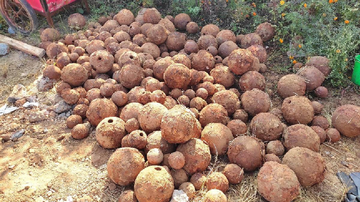 पाल्पामा सेनाले जग खन्दा तोपका गोला फेला परे