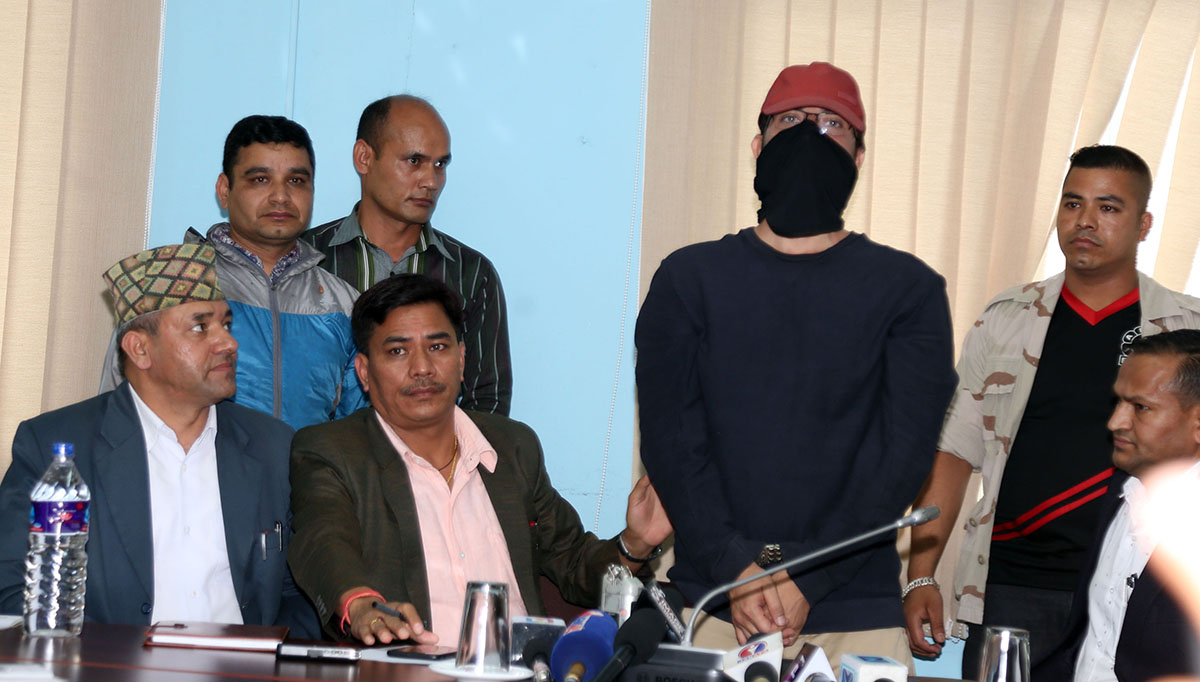 साढे ३३ किलो सुन प्रकरणका अभियुक्त गोरेसँग सिंहदरबार बयान